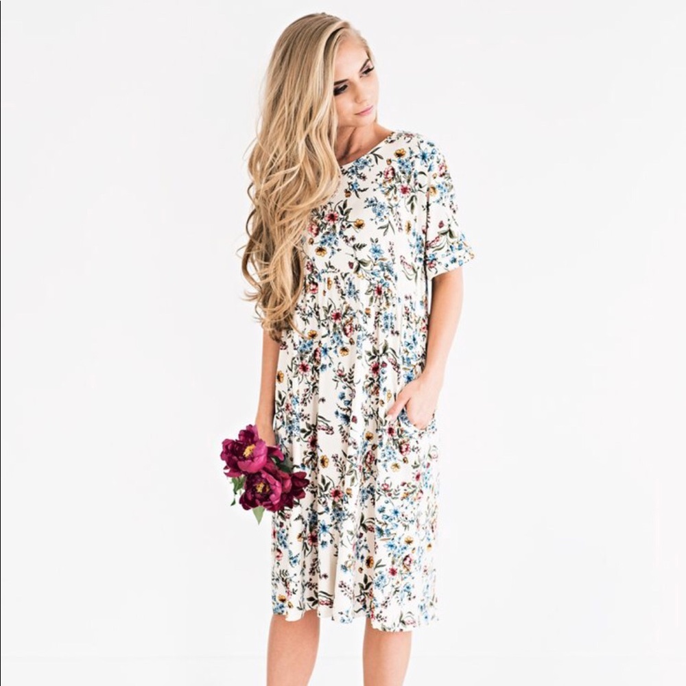 NEW JessaKae Floral Midi Dress